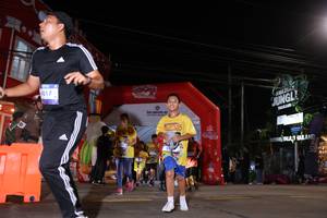 BIB: 017
                            <button type="button" onclick="openModal(26265212)" class="btn btn-primary btn-sm float-right btn-popup" data-toggle="modal" data-target=".modal-high-quality">
                        <i class="fas fa-shopping-cart"></i> Add to Cart
                    </button>
                                            <button type="button" onclick="isThisMe(26265212, true)" class="btn btn-success btn-sm float-right btn-popup btn-isme hidden" data-toggle="tooltip" data-placement="bottom" title="นี่คือรูปของคุณใช่ไหม คลิกที่นี่เพื่อเอาเข้าอัลบั้ม">
                        <i class="fas fa-plus"></i> Add to album
                    </button>
                    <button type="button" onclick="isThisMe(26265212, false)" class="btn btn-warning btn-sm float-right btn-popup btn-isnotme hidden">
                        <i class="fas fa-ban"></i> Remove from album
                    </button>